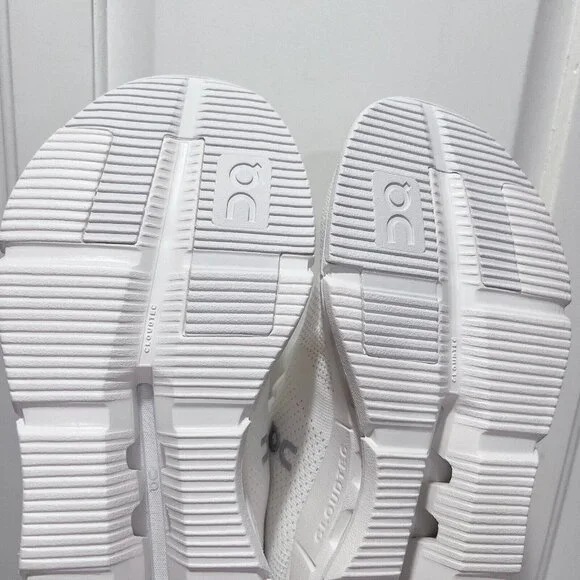 On Cloud Cloudnova Running Shoe Sneaker Undyed-White Mens Size US 8.5 - Picture 8 of 10